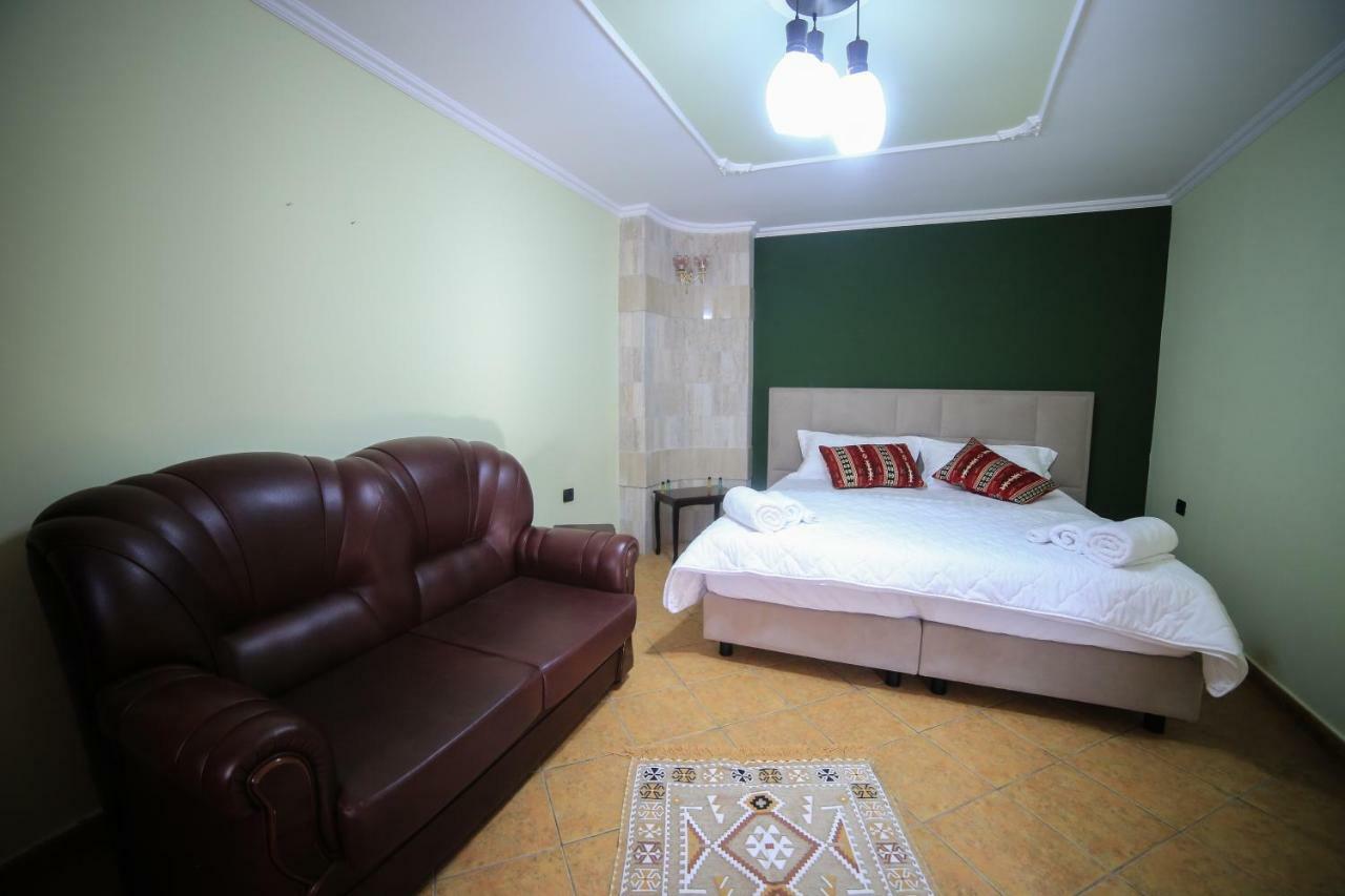 Kaloshi Villa Krujë Extérieur photo